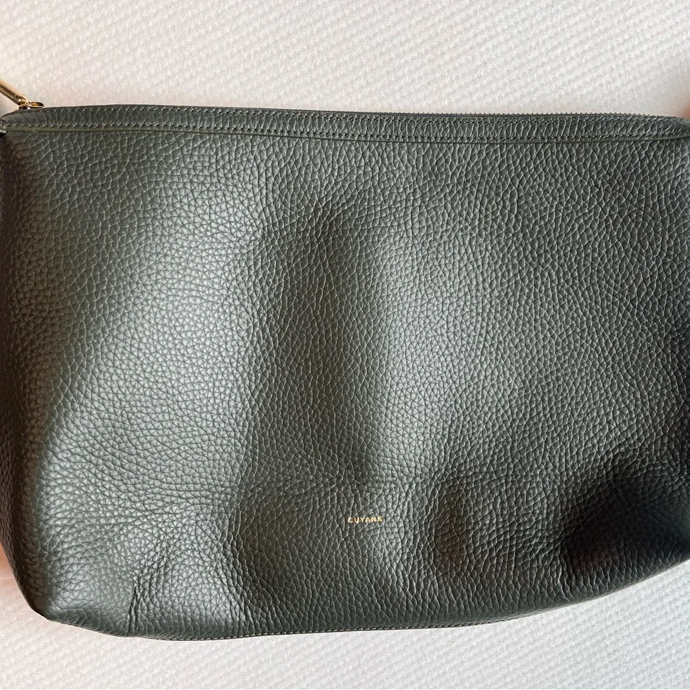 Cuyana System Pouch Large - Dark Olive - Picture 2 of 5